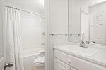 Bathroom - Old Hundred Condominiums - Aspen CO - 4 Bedroom
